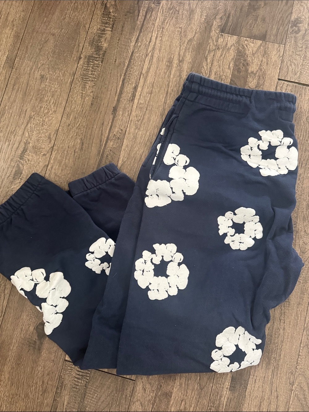 Denim Tesrs Navy Blue Floral Print Sweatpants